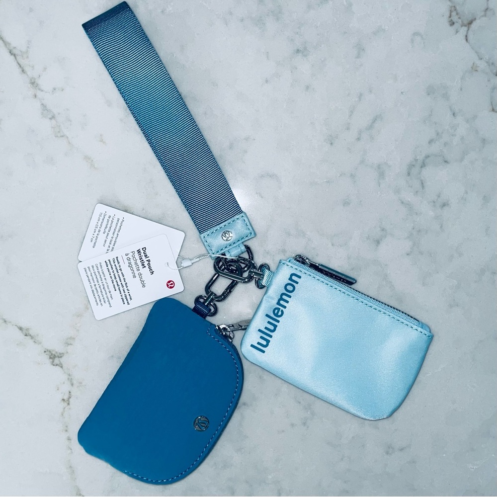 💙🤍Lululemon Dual Pouch Wristlet POWDER BLUE UTILITY BLUE New!
